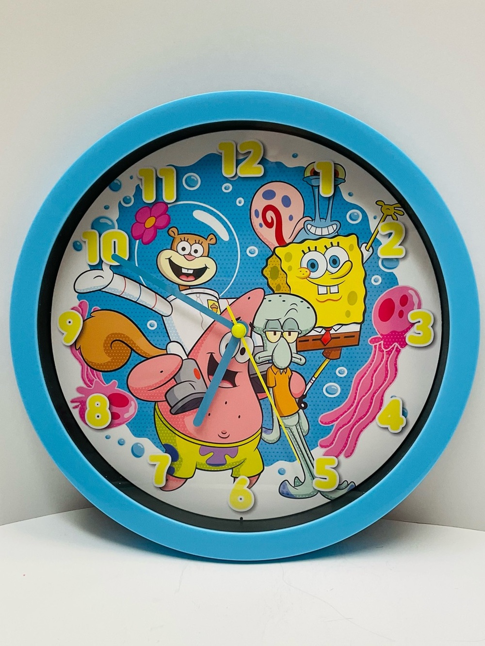 SpongeBob Squarepants 9” Wall Clock Novelty Cartoon Kids Room Decor Colorful
